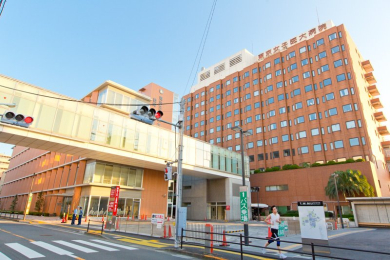 　東京女子医科大学病院　徒歩3分です。