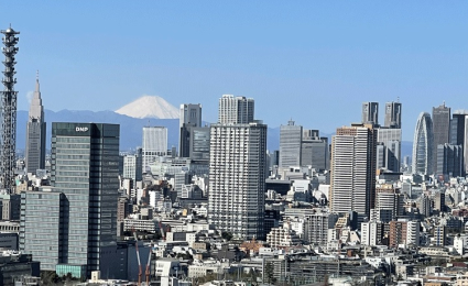 　36階からの眺めは開放的で、晴れた日にはお部屋から富士山が臨めます♪
