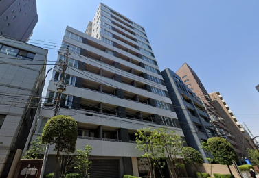 現地外観写真　東京のど真ん中「神楽坂」が生活拠点！他方面アクセス良好な2011年築のマンション！