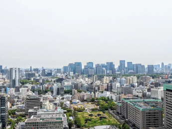 　最上階からの眺めは開放感たっぷり！スカイツリー，東京ドーム，丸ノ内の夜景など望めます。