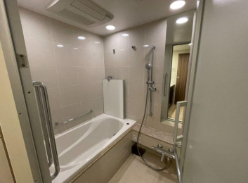 @~Xg^Cv̗@toX[B̔܂B