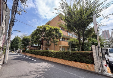 �@�R���r�j�E�h���b�O�X�g�A�E���H�X����������v�ےʂ肩�班���������ꏊ�ɗ��n���܂��B